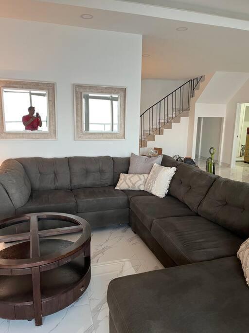 Beachfront 4 Bedroom Penthouse - Pool Steps To Beach & Mins To Downtown Rosarito Luaran gambar