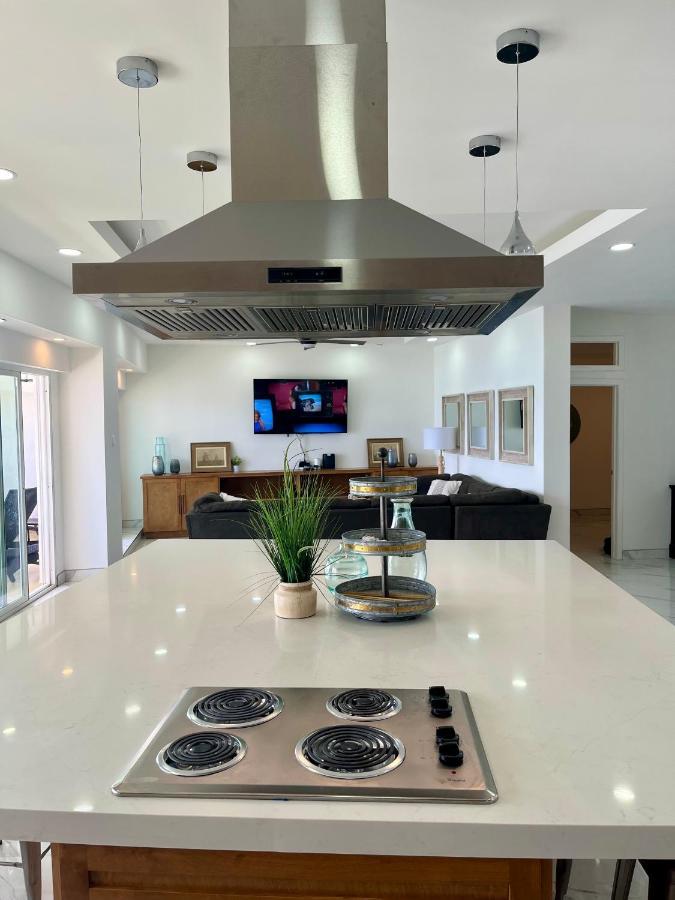 Beachfront 4 Bedroom Penthouse - Pool Steps To Beach & Mins To Downtown Rosarito Luaran gambar