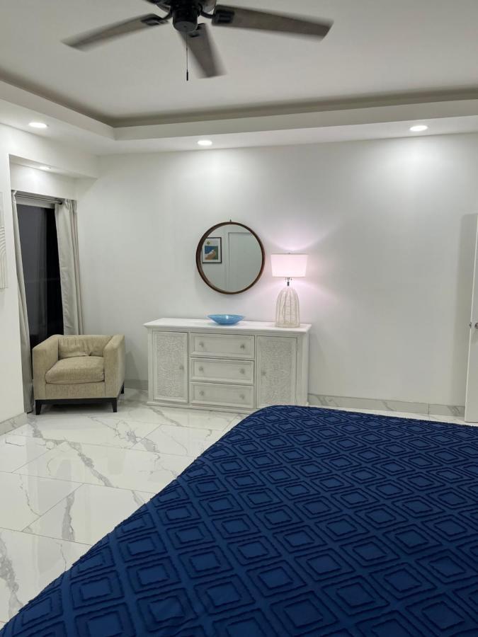 Beachfront 4 Bedroom Penthouse - Pool Steps To Beach & Mins To Downtown Rosarito Luaran gambar